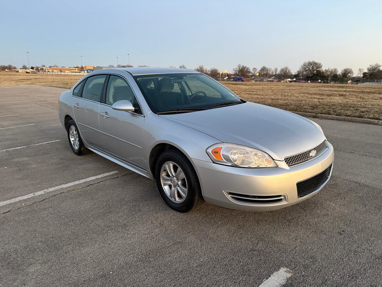 Used 2013 Chevrolet Impala LS FWD image 2