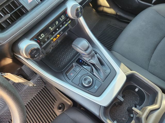 Used 2024 Toyota RAV4 LE image 19