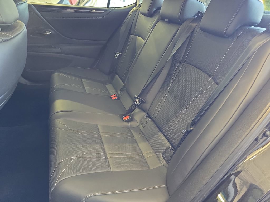 Used 2020 Lexus ES 350 w/ Accessory Package FWD image 16