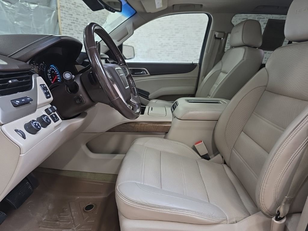 Used 2018 GMC Yukon Denali w/ Open Road Package image 22
