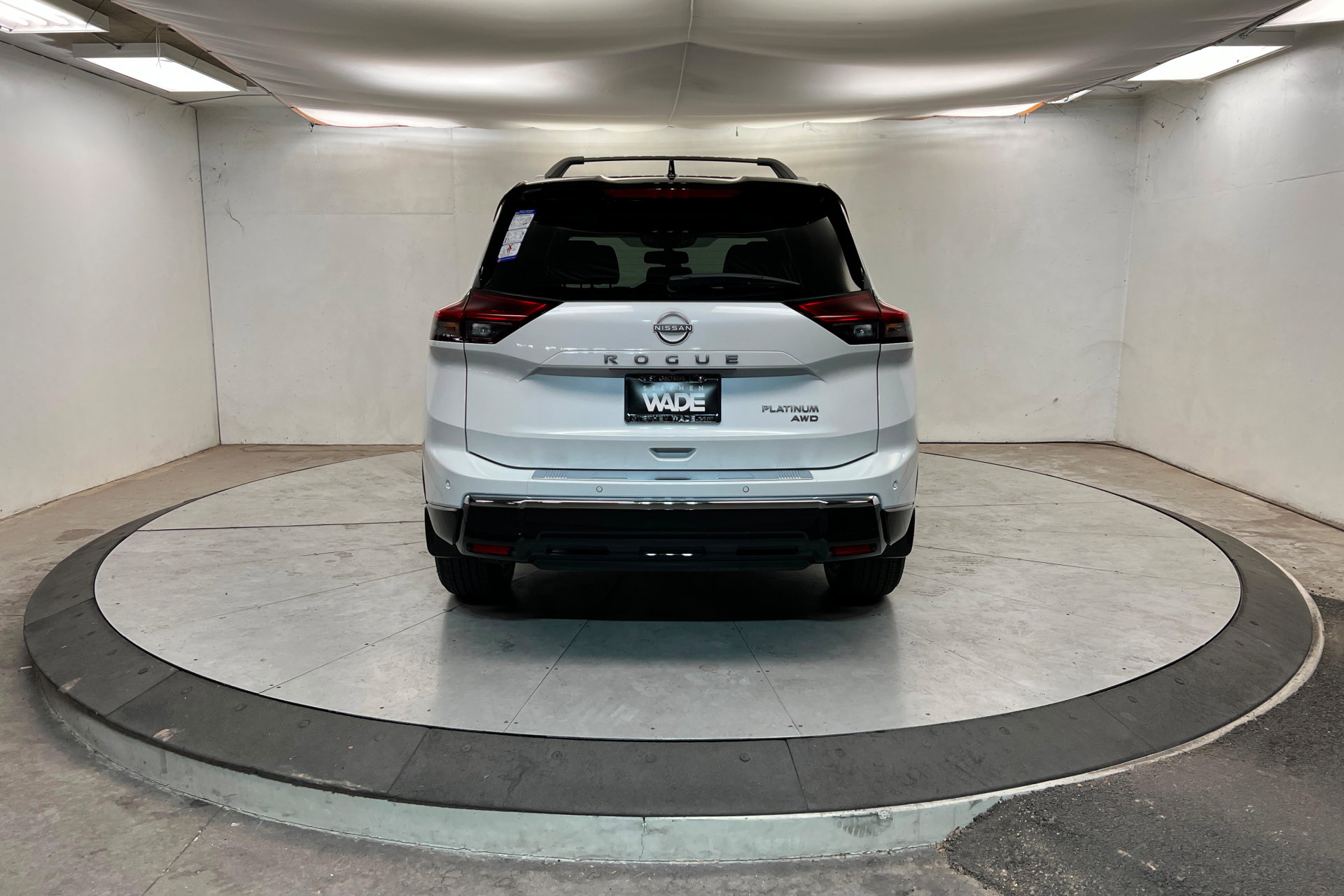 New 2026 Nissan Rogue Platinum w/ Platinum Premium Package image 4