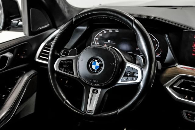 Used 2020 BMW X5 M50i AWD/4WD image 20
