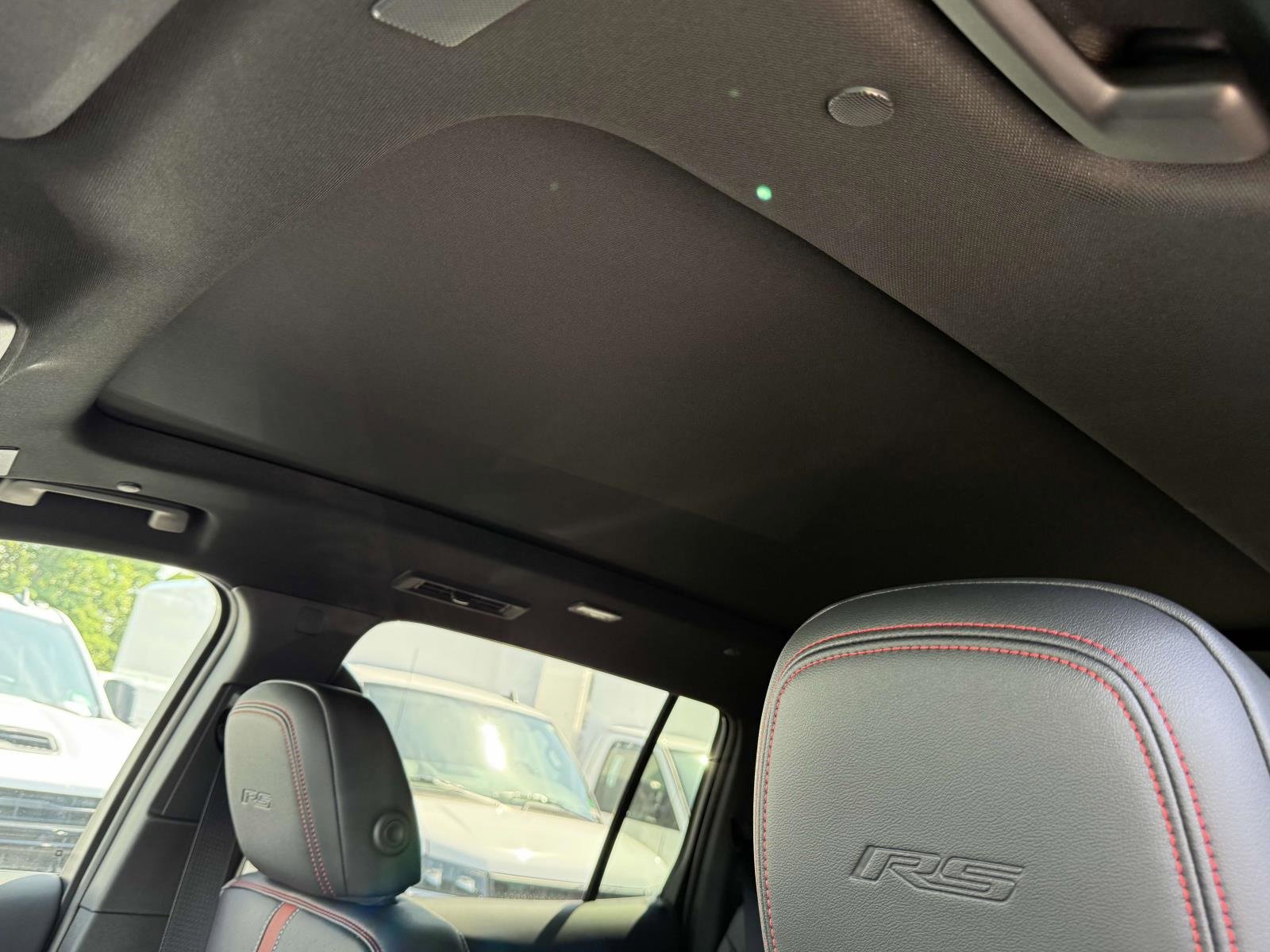 New 2026 Chevrolet Traverse RS image 9