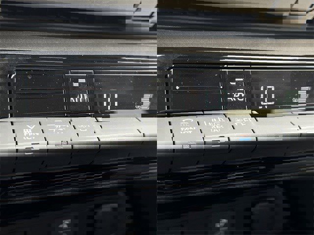 New 2026 Toyota Prius LE image 19