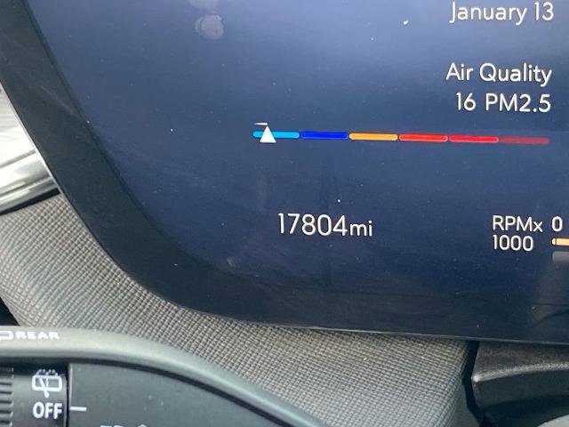 Used 2025 Buick Enclave Preferred image 8