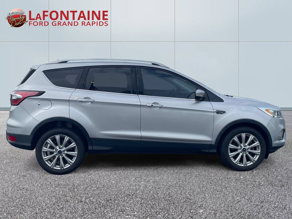 Used 2017 Ford Escape Titanium FWD image 8