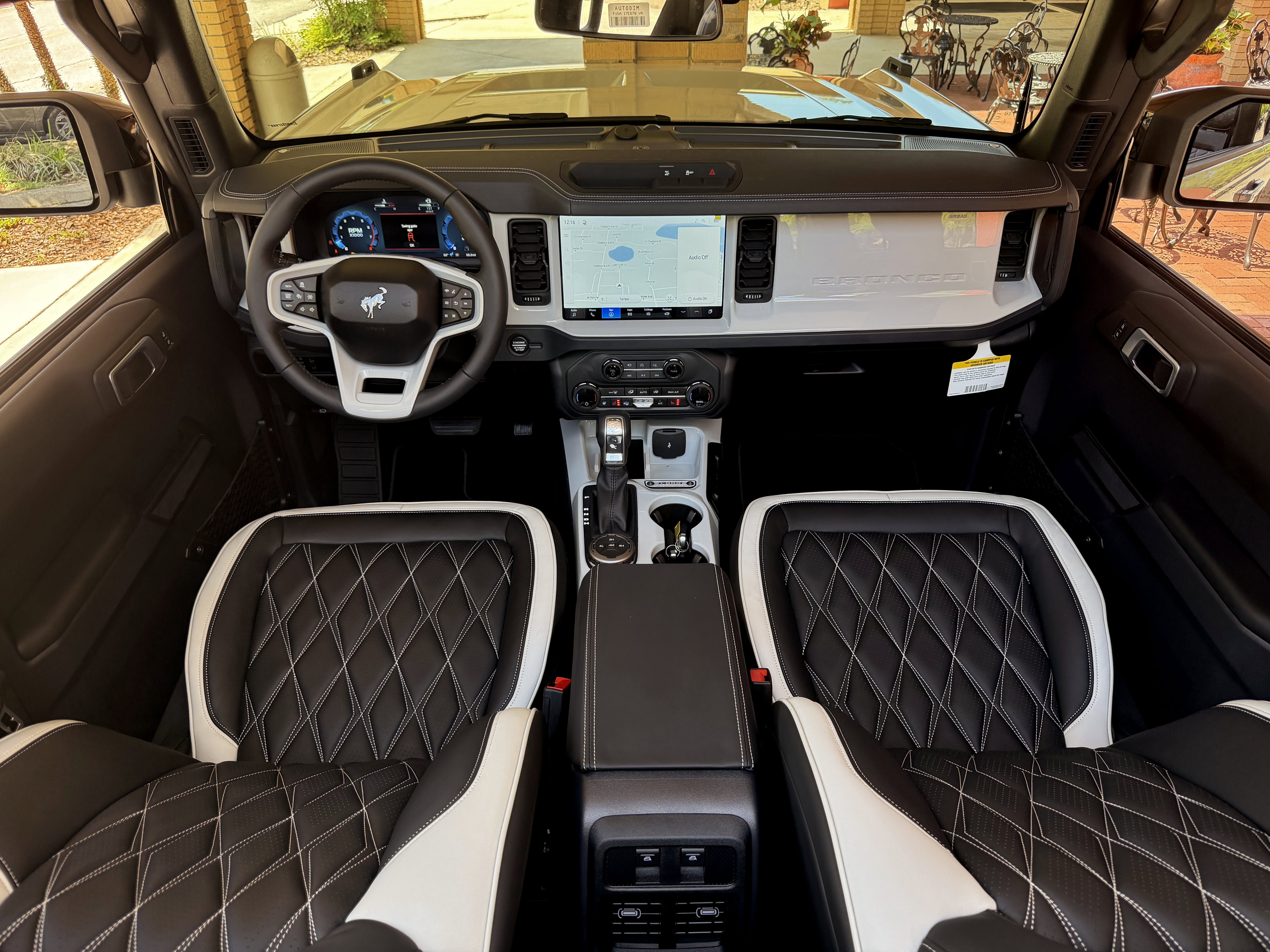 Used 2026 Ford Bronco Outer Banks AWD/4WD image 28