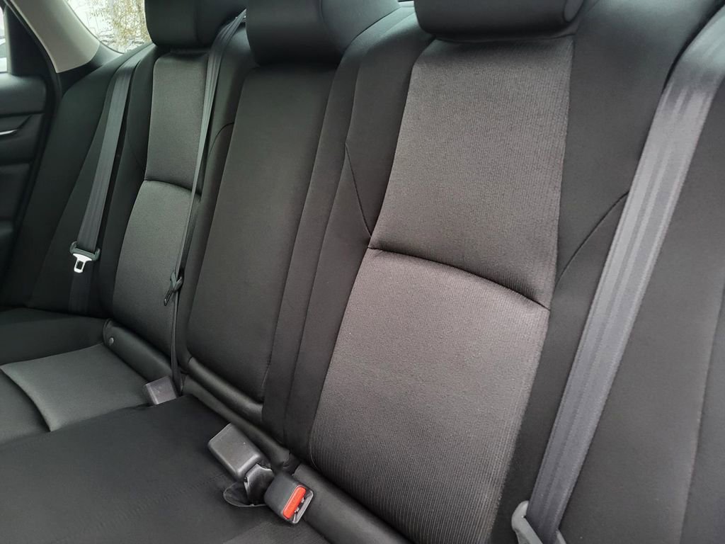 Used 2021 Honda Accord Hybrid image 12