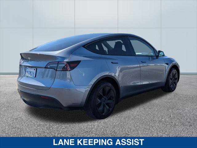 Used 2025 Tesla Model Y Long Range image 5