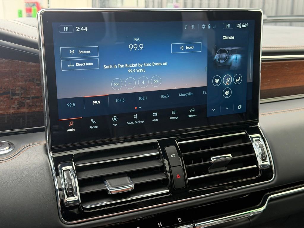 Used 2023 Lincoln Navigator Black Label image 14