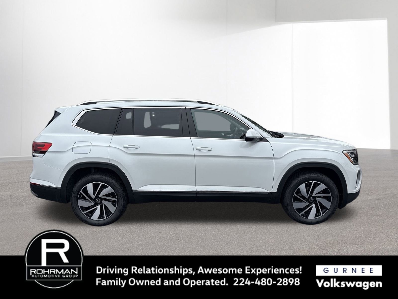 New 2026 Volkswagen Atlas SEL image 10