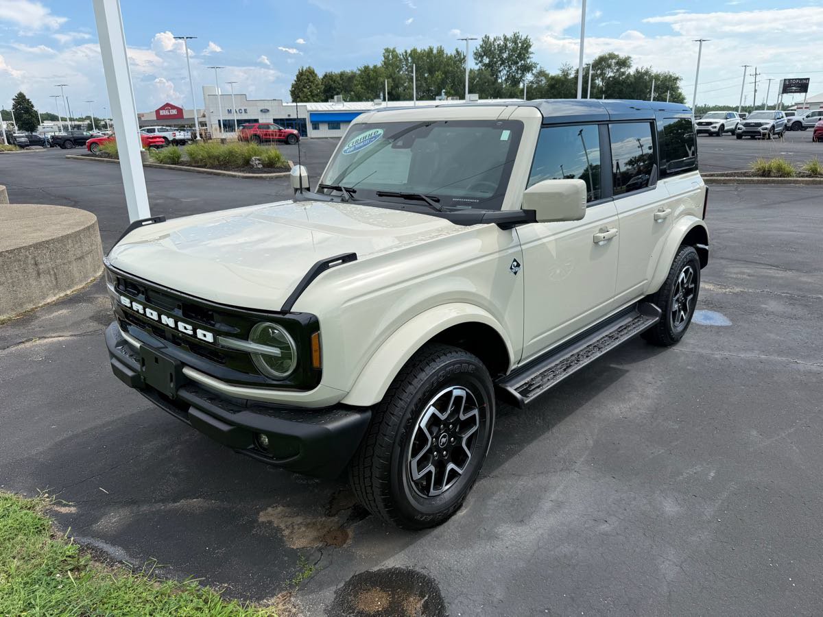 Used 2025 Ford Bronco Outer Banks AWD/4WD video 1