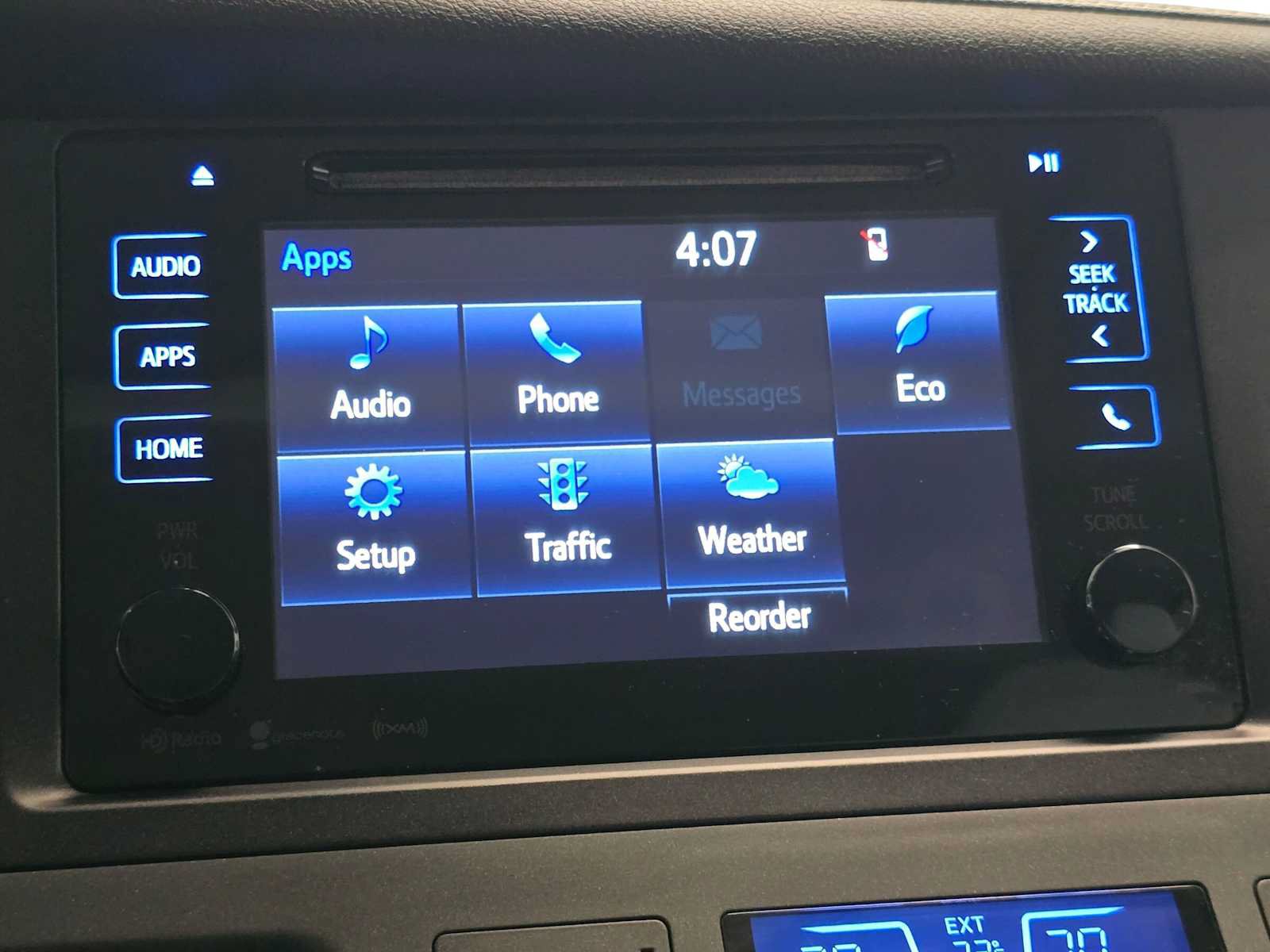 Used 2017 Toyota Sienna XLE FWD image 14