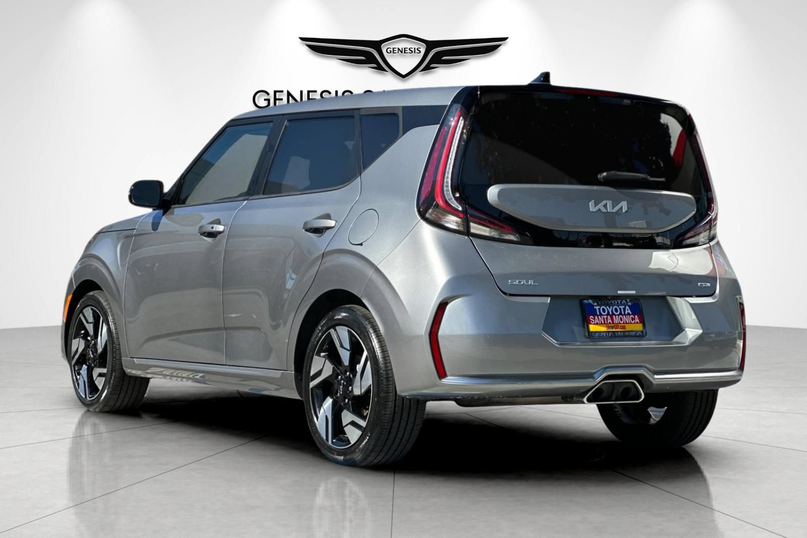 Used 2023 Kia Soul GT-Line w/ GT-Line Technology Package FWD image 6