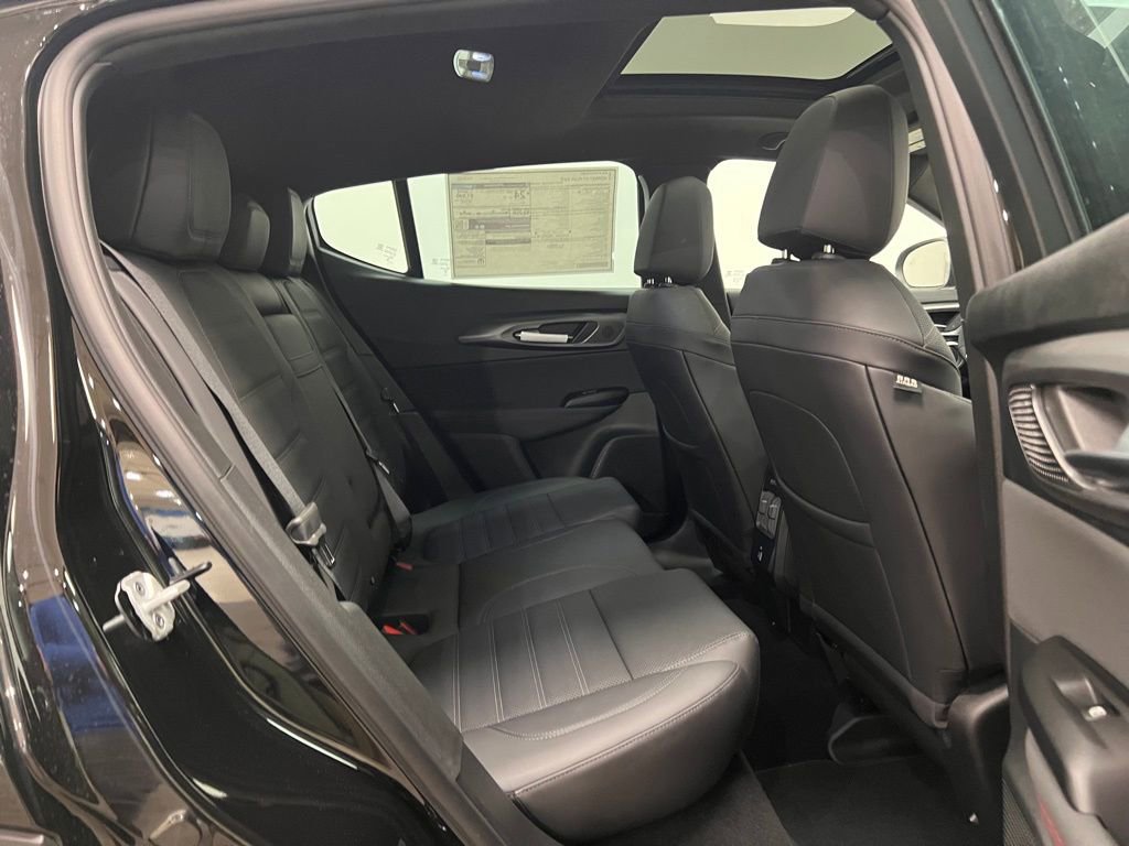 Used 2024 Dodge Hornet GT image 7