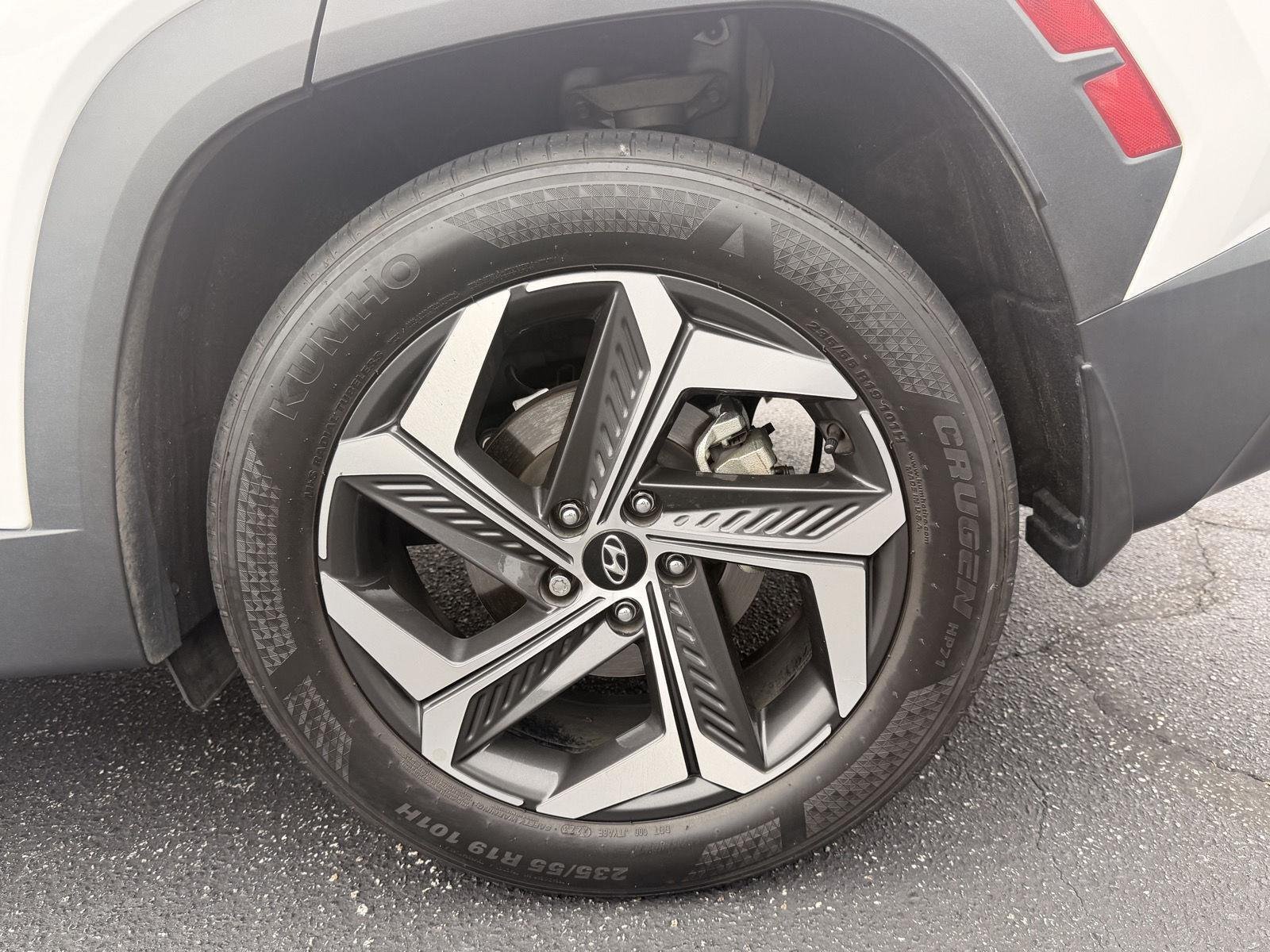 Used 2023 Hyundai Tucson SEL w/ Convenience Package FWD image 4