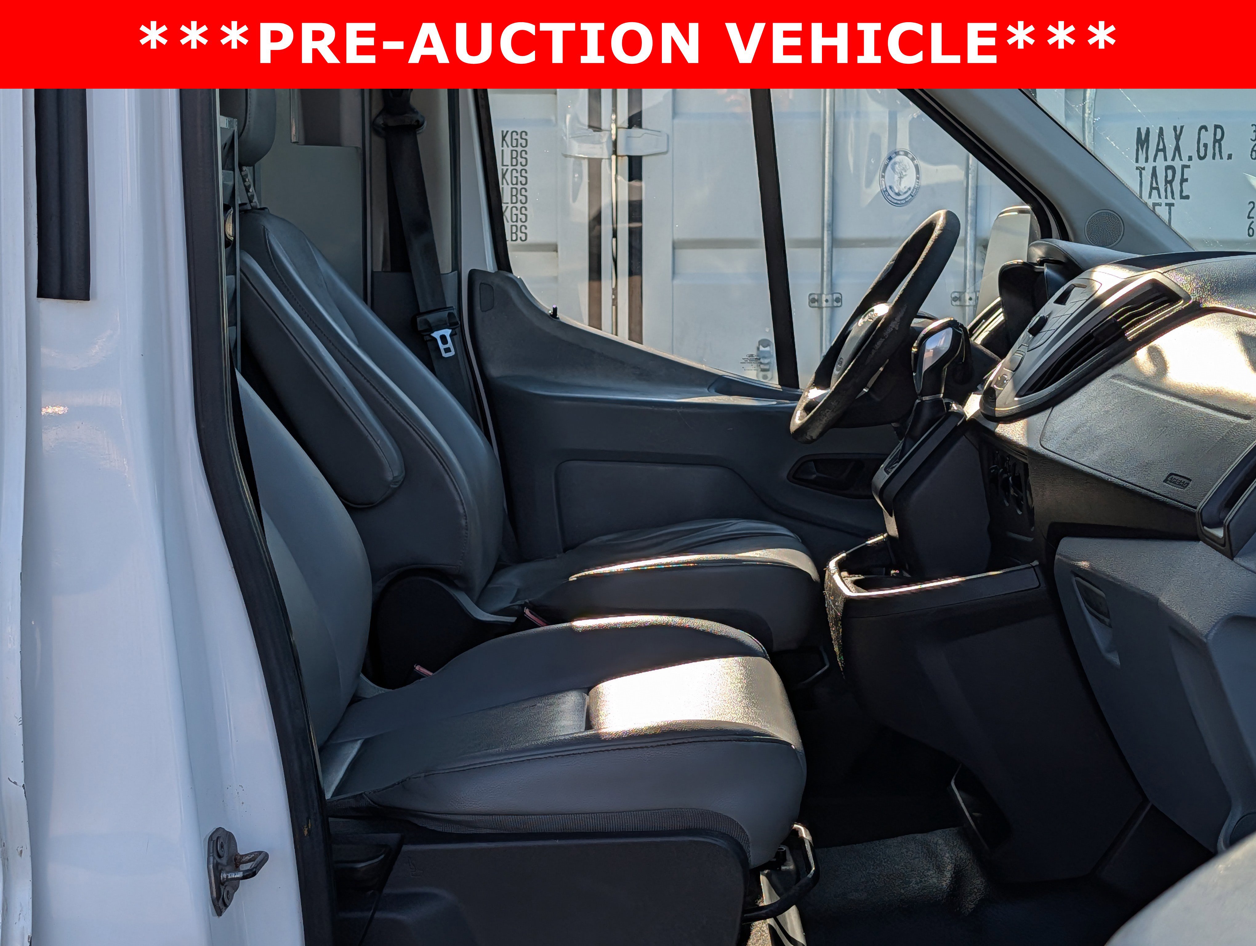 Used 2015 Ford Transit 250 148 Medium Roof RWD image 16