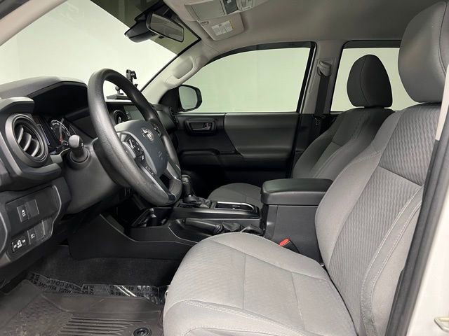 Used 2020 Toyota Tacoma SR AWD/4WD image 18