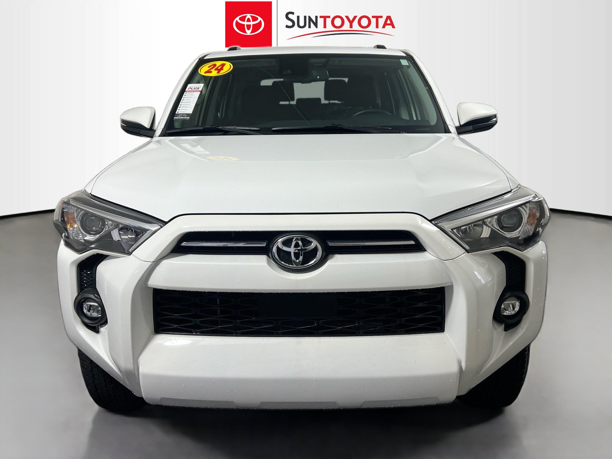 Used 2024 Toyota 4Runner SR5 Premium w/ Moonroof Package RWD image 10