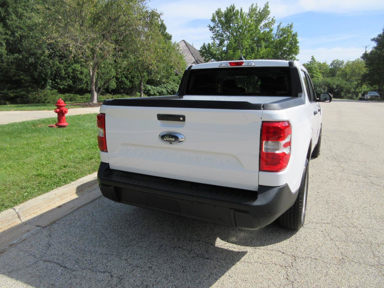Used 2022 Ford Maverick XL FWD image 17