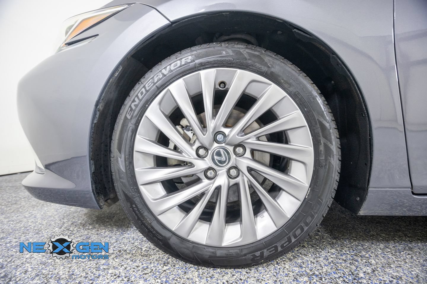 Used 2019 Lexus ES 350 w/ Accessory Package FWD image 47