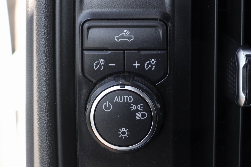 Used 2021 Chevrolet Silverado 2500 W/T image 18