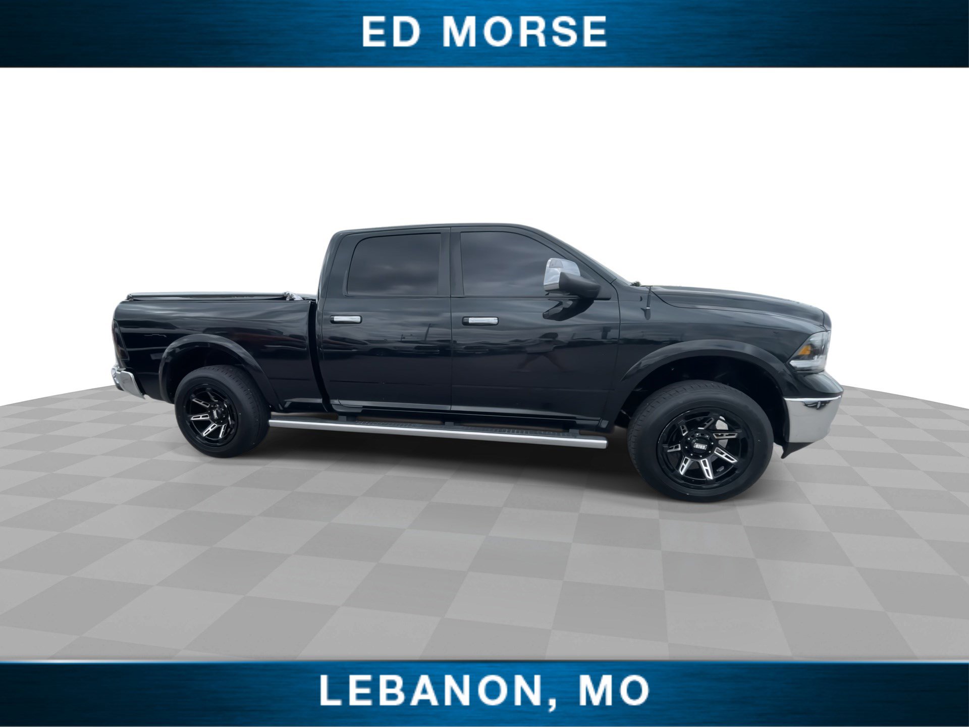 Used 2016 RAM 1500 Laramie w/ Convenience Group AWD/4WD image 9