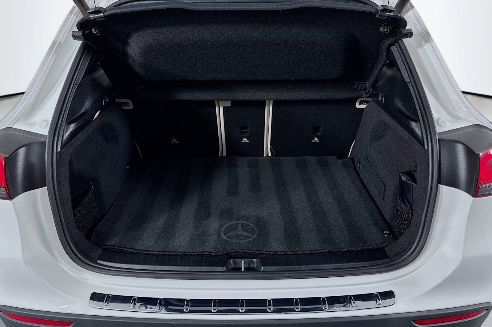 Certified 2021 Mercedes-Benz GLA 250 image 22