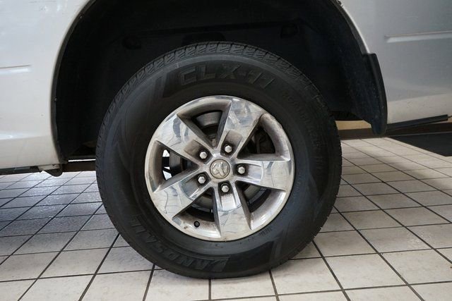 Used 2013 RAM 1500 Classic SLT w/ Premium Display Pkg image 44