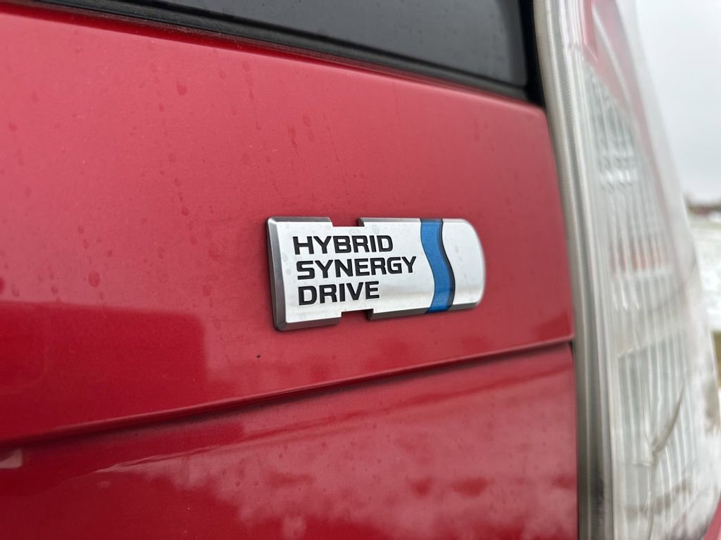 Used 2015 Toyota Prius Three image 5