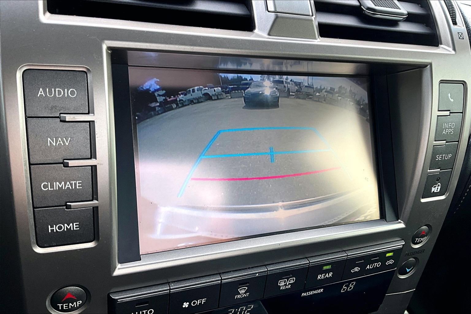 Used 2016 Lexus GX 460 w/ Premium Package AWD/4WD image 14