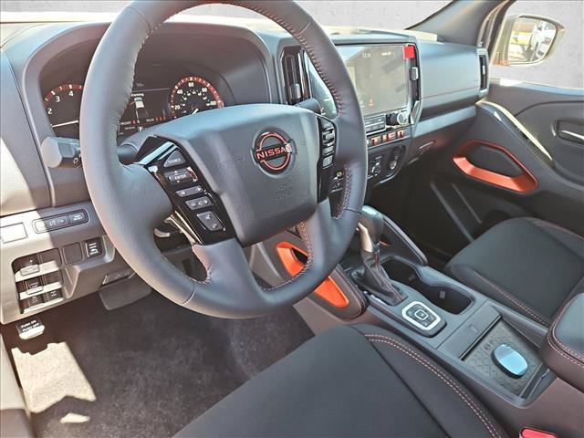 New 2027 Nissan Frontier PRO-4X AWD/4WD image 3
