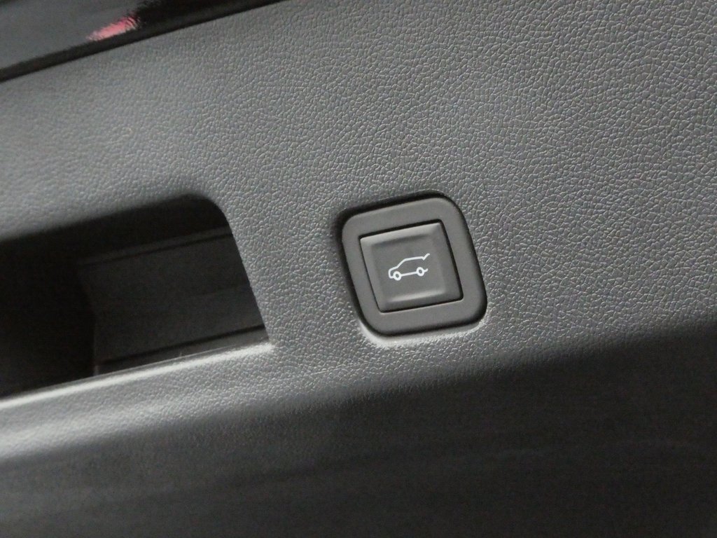 New 2026 Buick Enclave Sport Touring w/ Power Package image 22