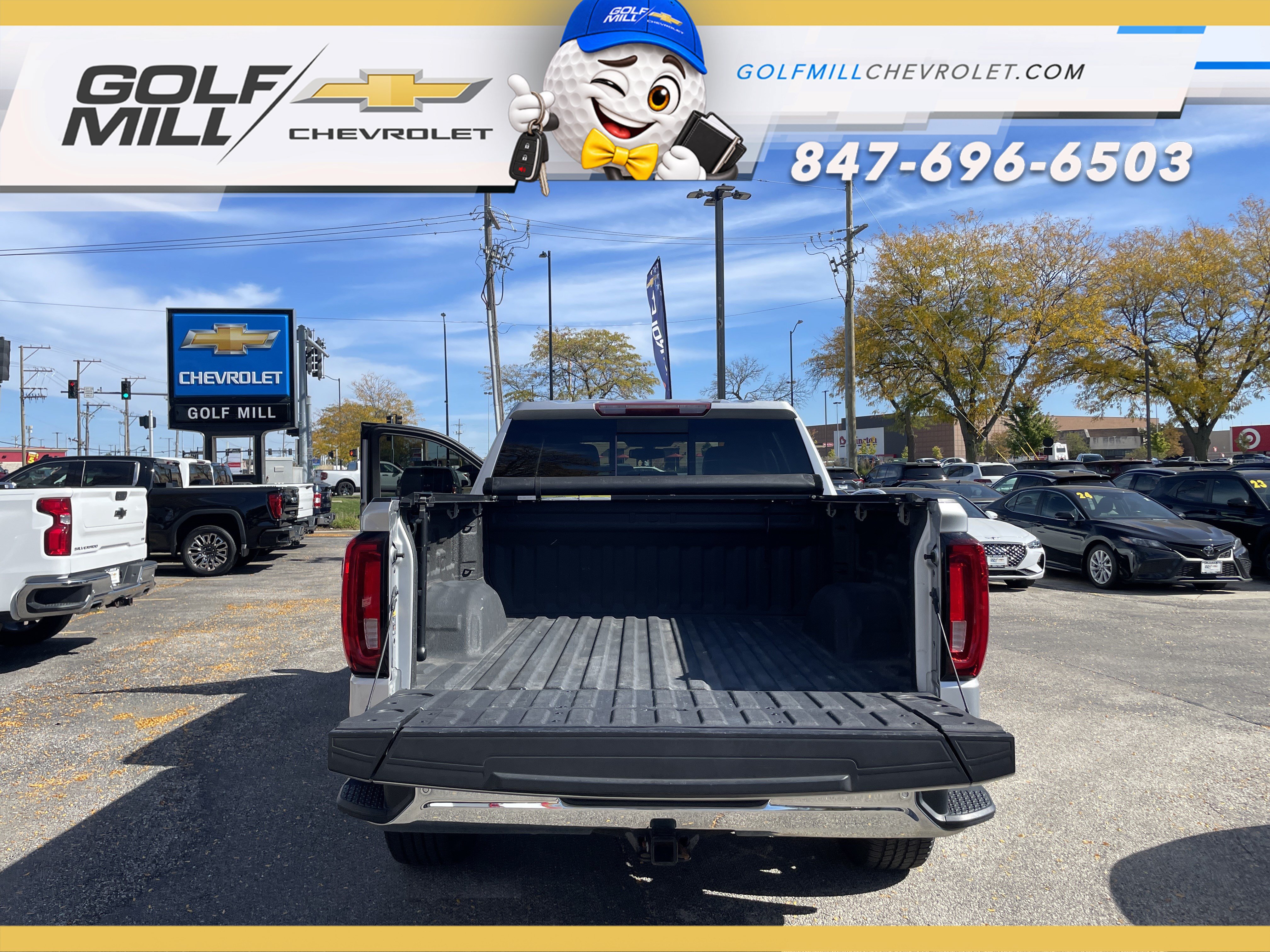 Used 2019 GMC Sierra 1500 SLT w/ SLT Premium Package AWD/4WD image 10