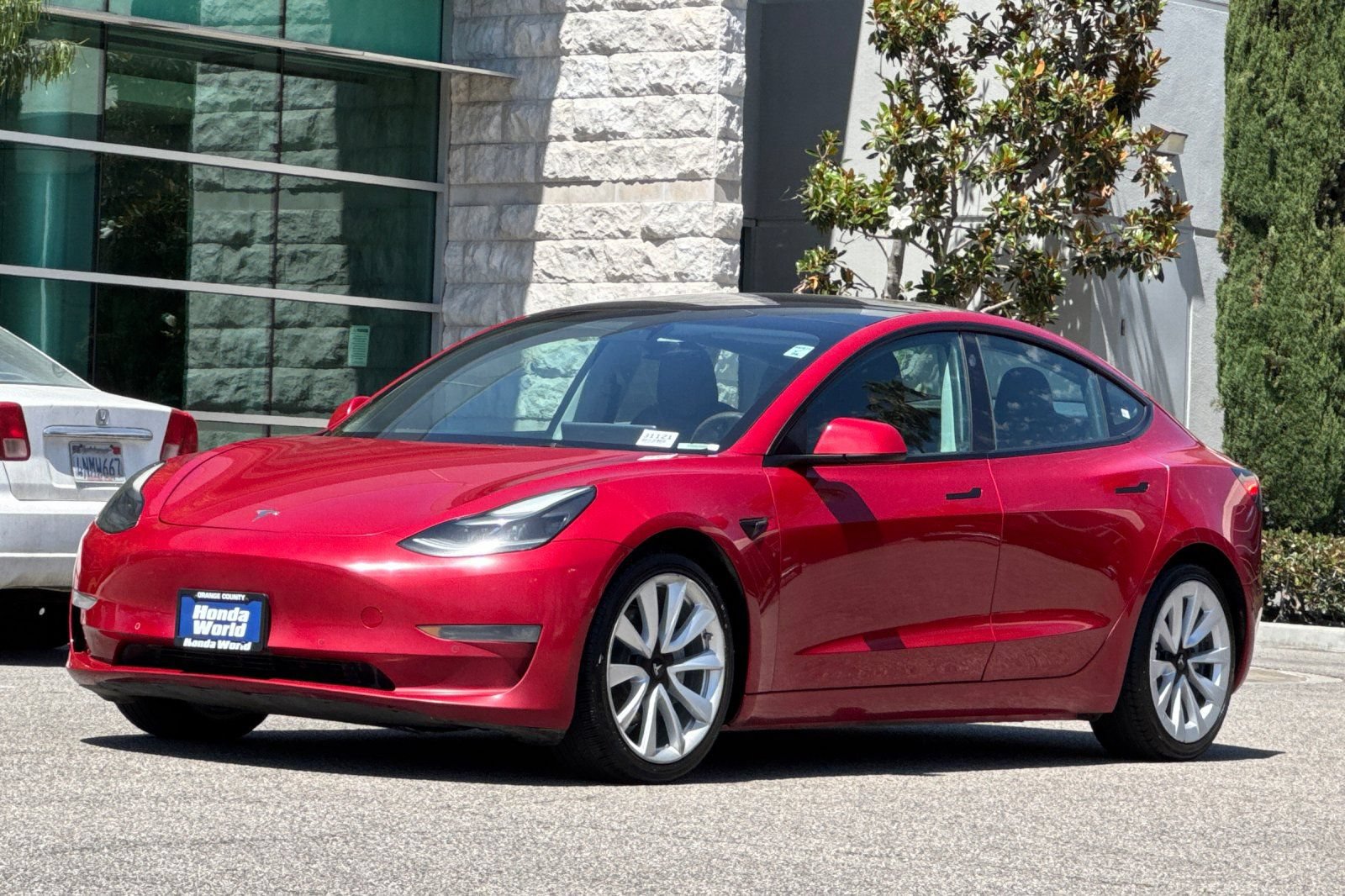 Used 2022 Tesla Model 3 Long Range AWD/4WD image 8