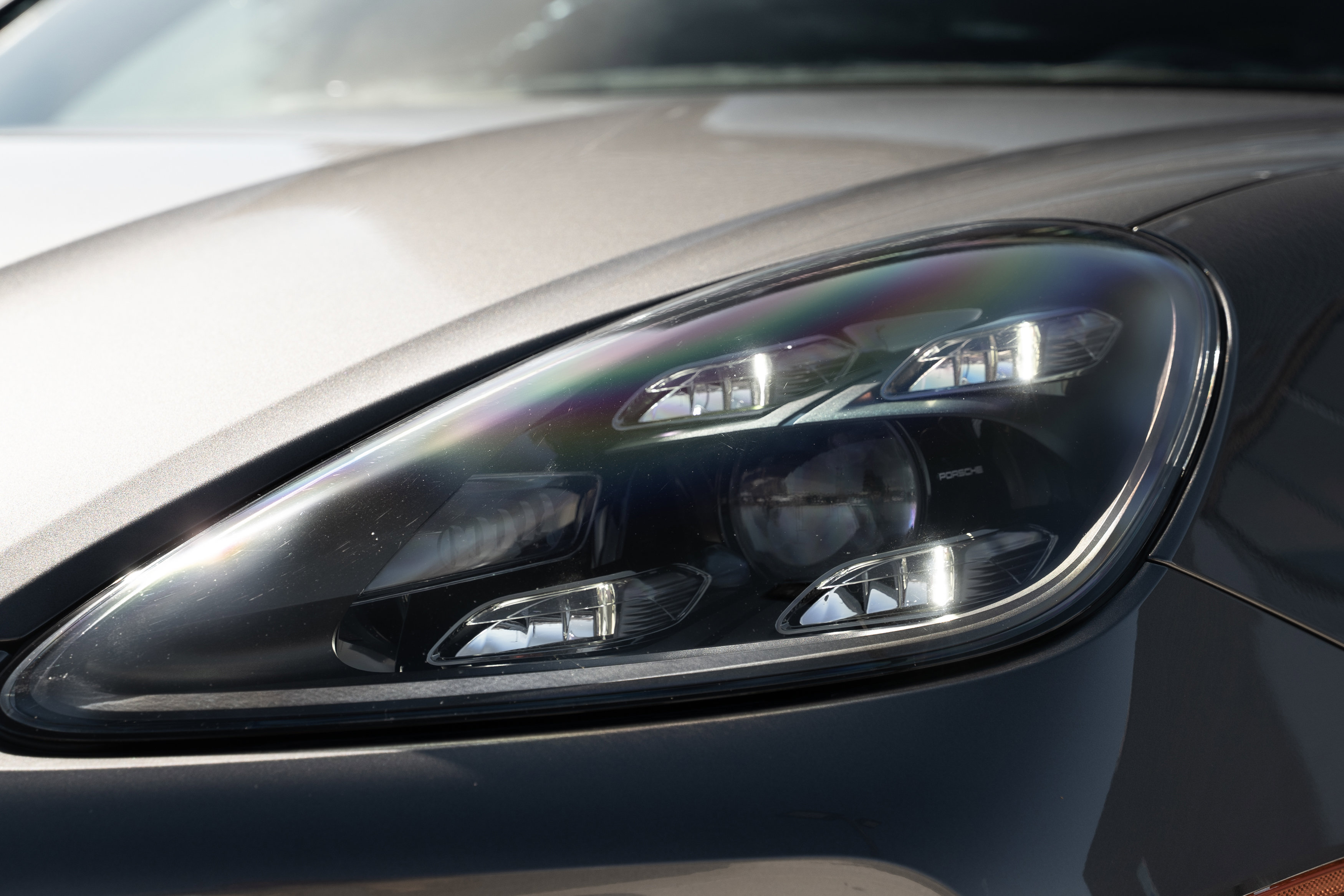 Used 2020 Porsche Cayenne image 39