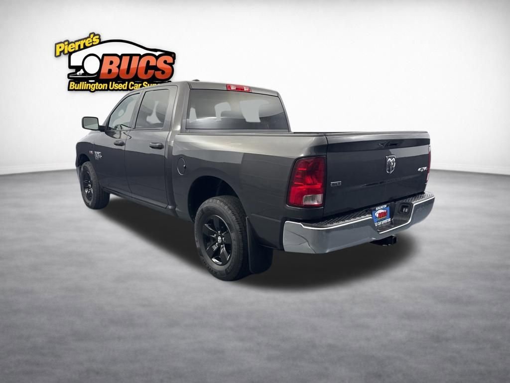 Used 2023 RAM 1500 Classic SLT w/ Protection Group AWD/4WD image 3