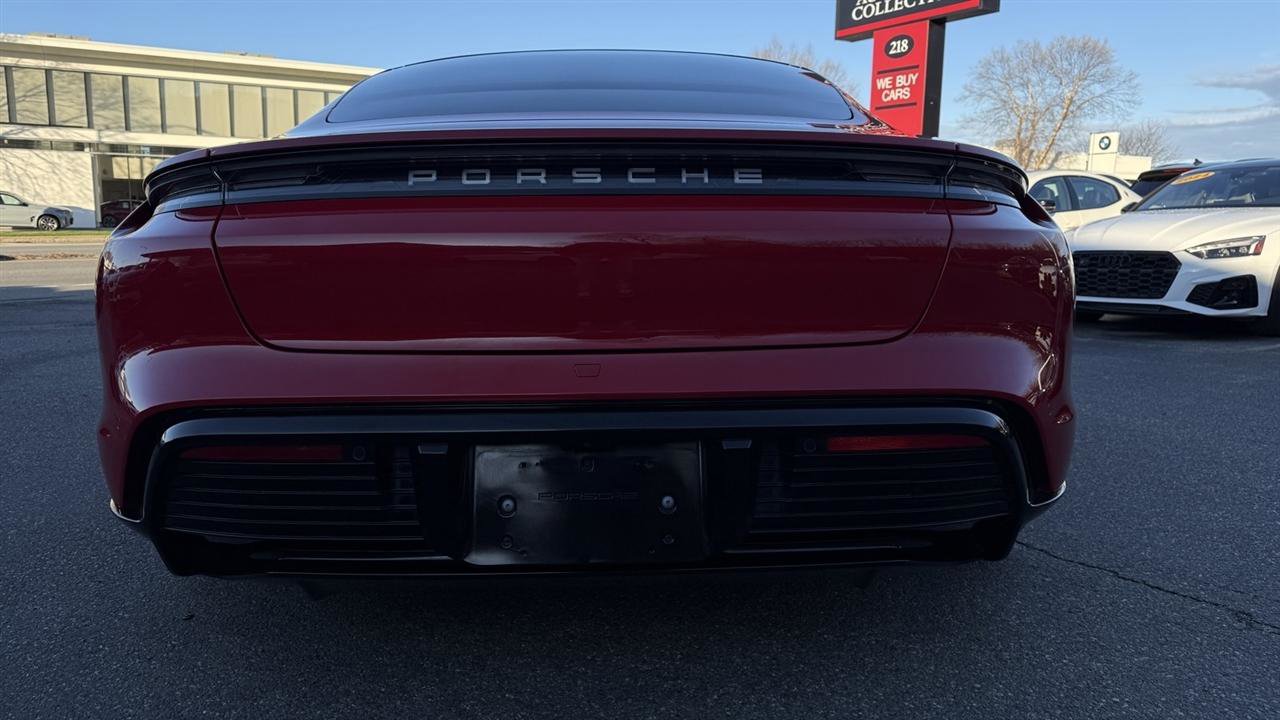 Used 2021 Porsche Taycan 4S AWD/4WD image 22