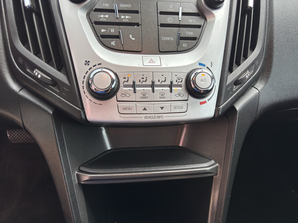 Used 2016 Chevrolet Equinox LT FWD image 16
