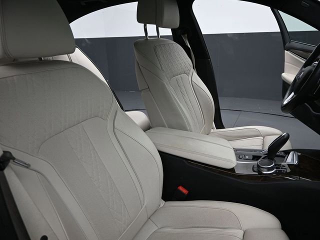 Used 2019 BMW 540i xDrive w/ Executive Package image 22