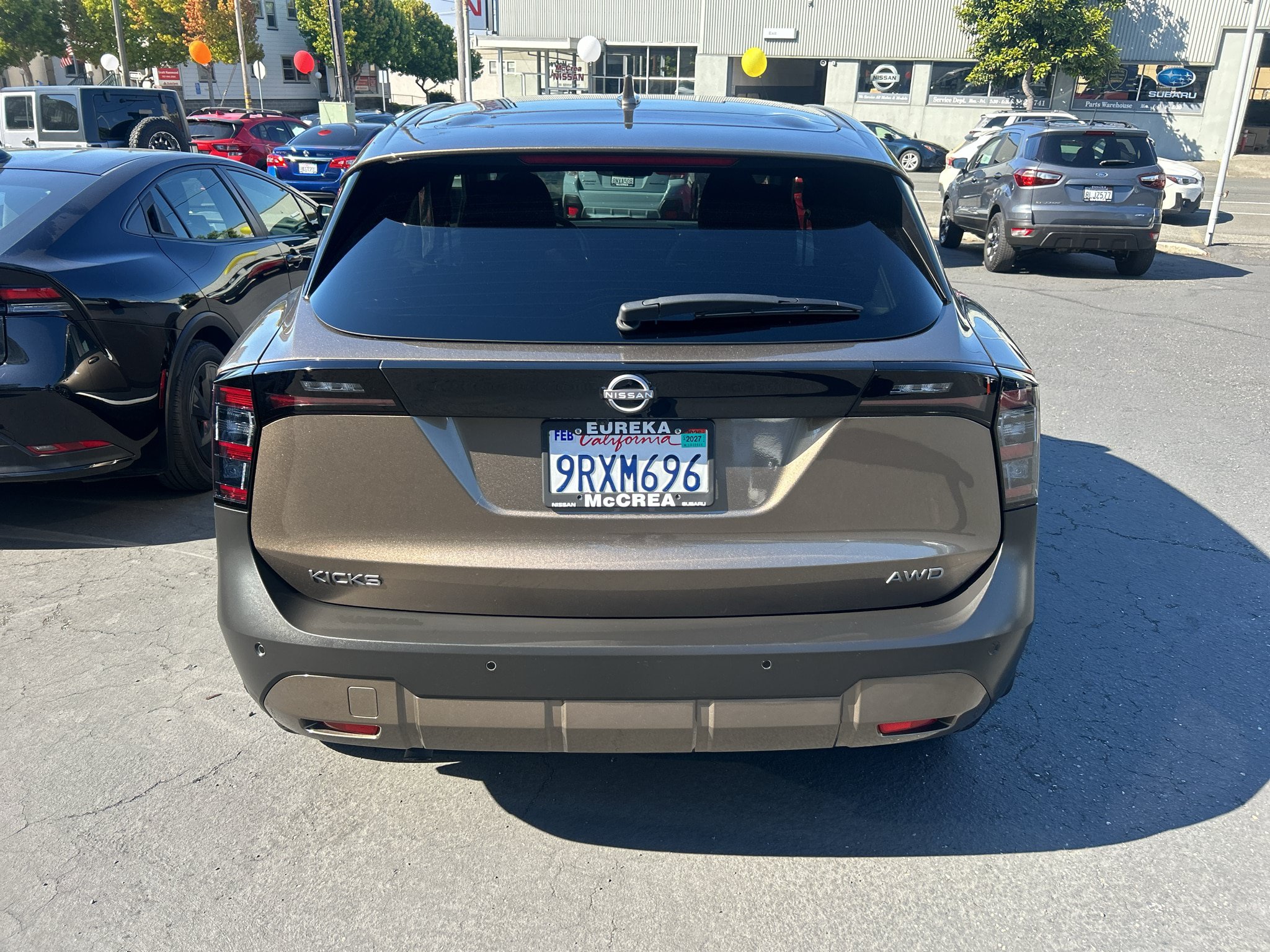 Used 2025 Nissan Kicks SV AWD/4WD image 6