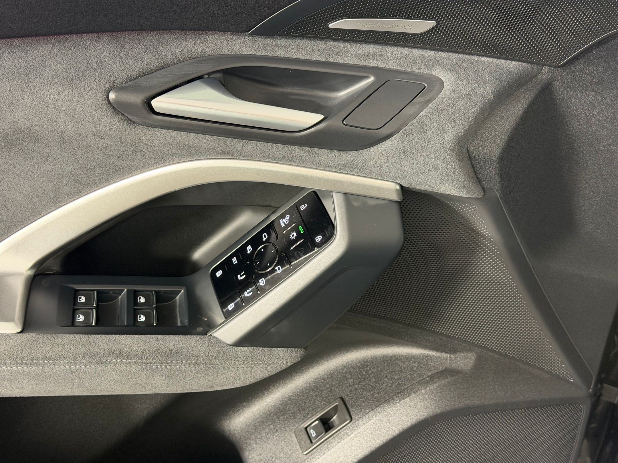 New 2026 Audi SQ5 Premium Plus AWD/4WD image 14