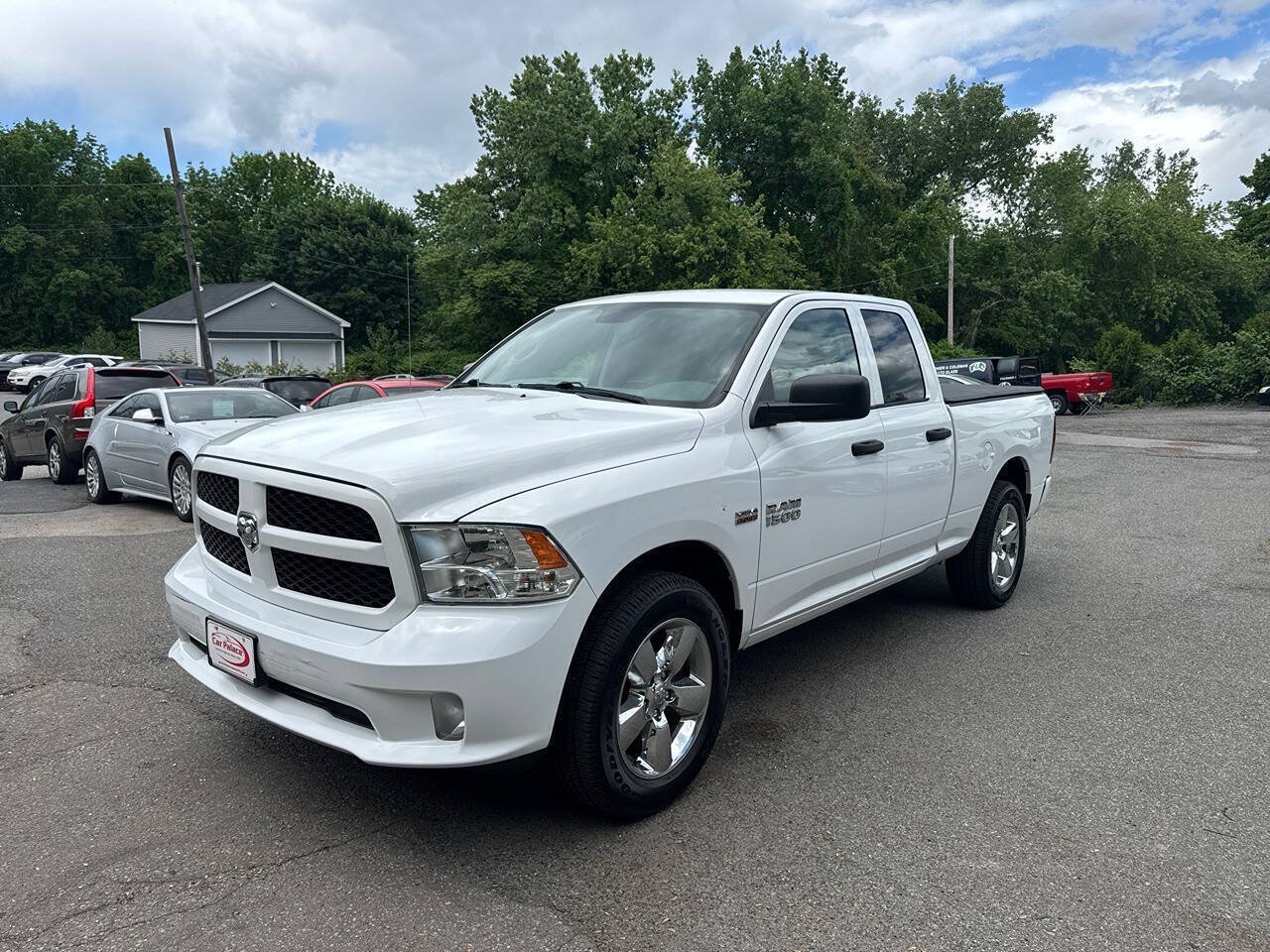 Used 2018 RAM 1500 Express w/ Express Value Package AWD/4WD image 4