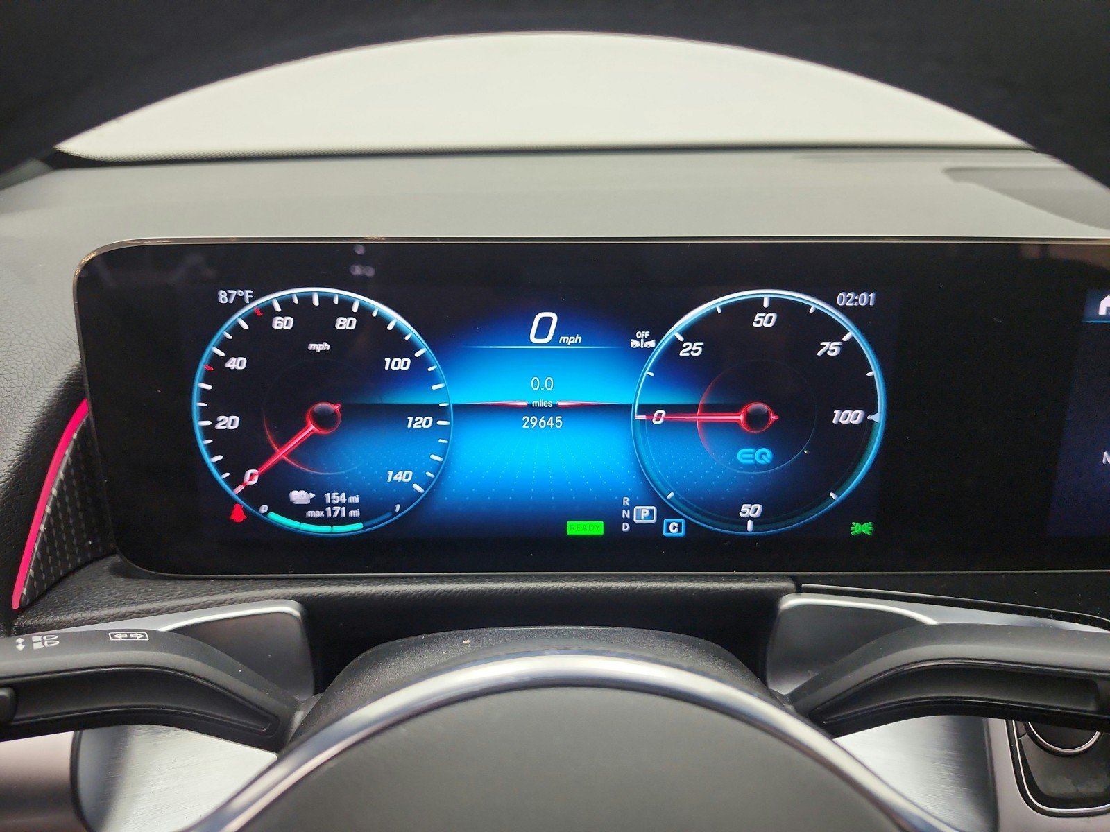 Used 2023 Mercedes-Benz EQB 300 4MATIC image 9