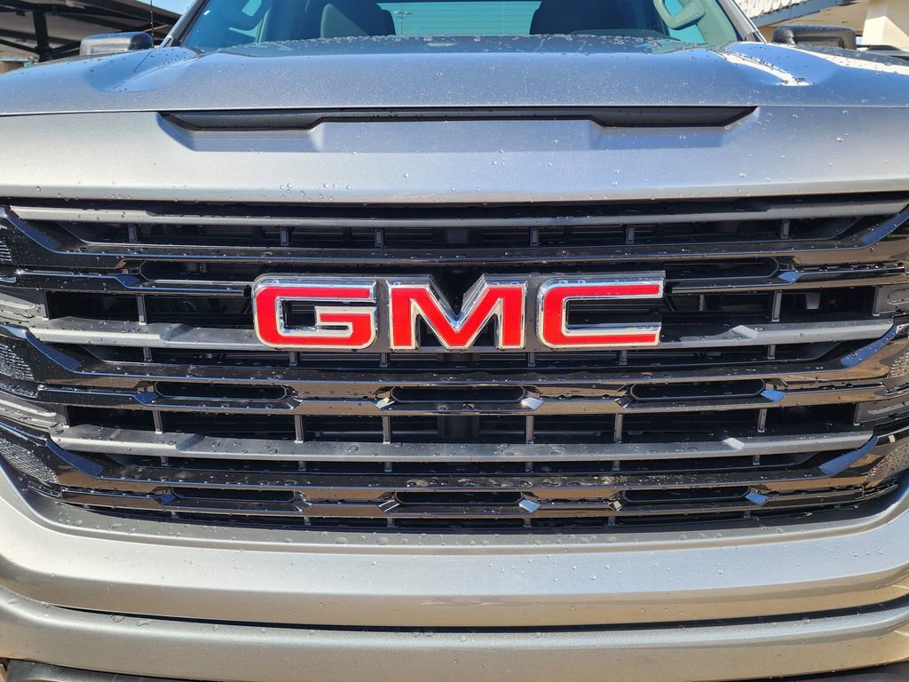 New 2026 GMC Sierra 1500 Elevation image 10