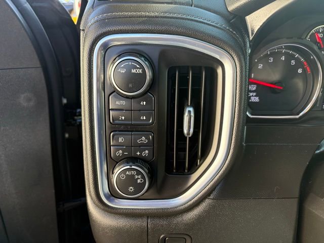 Used 2021 Chevrolet Silverado 1500 LT Trail Boss w/ Convenience Package II image 24