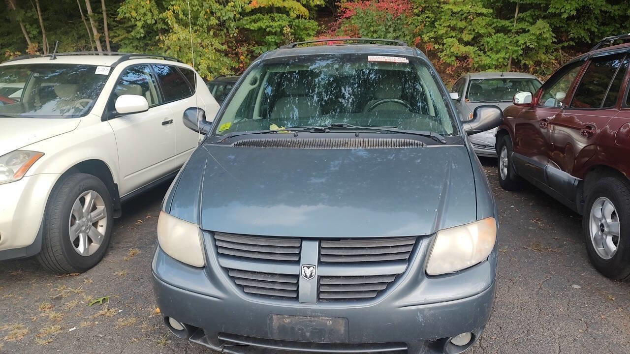 Used 2007 Dodge Grand Caravan SXT image 3