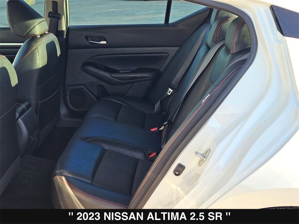 Used 2023 Nissan Altima 2.5 SR image 18