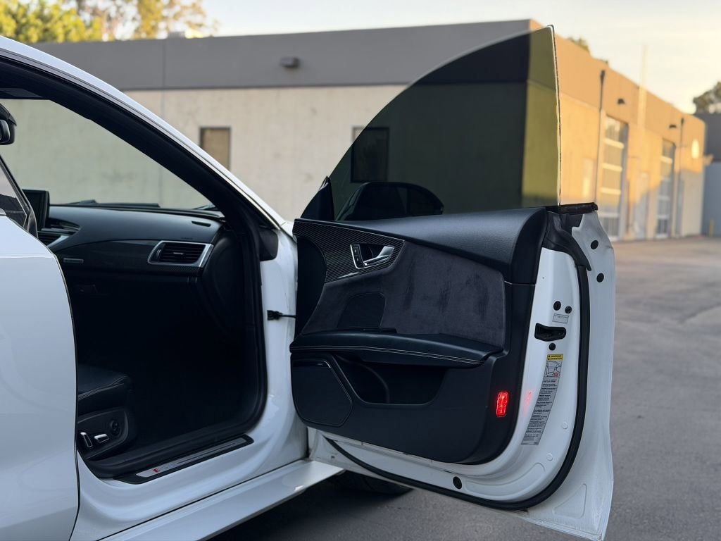 Used 2017 Audi RS 7 Prestige image 22