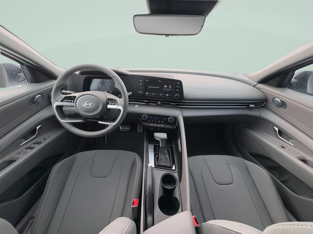 New 2026 Hyundai Elantra Sport FWD image 13